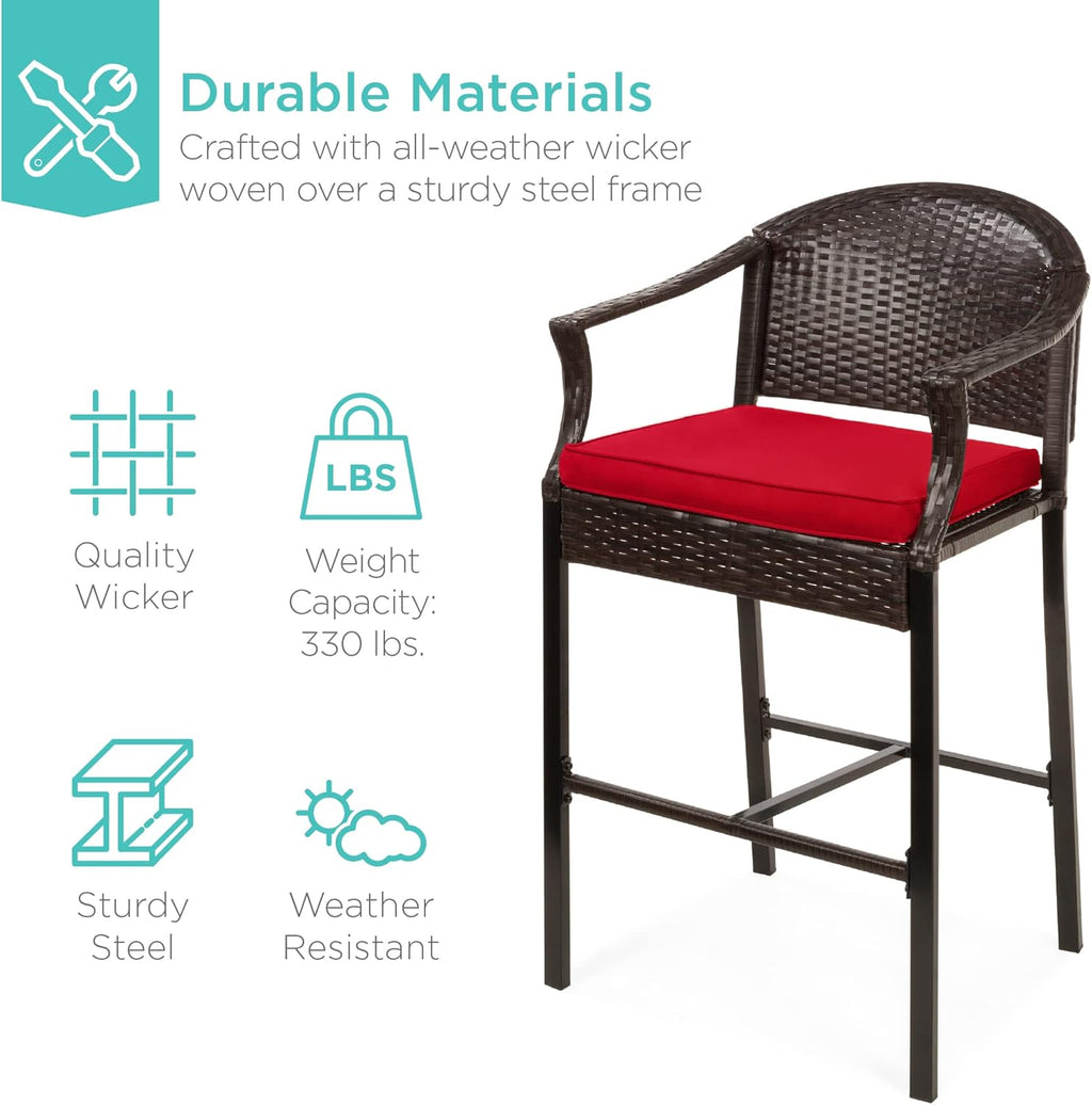 Best Choice Products Juego de mesa de bar de patio de 3 piezas, muebles de mimbre para exteriores, altura de barra de bistró para patio, piscina, balcón con taburetes, cojines, marco de acero, color marrón/rojo