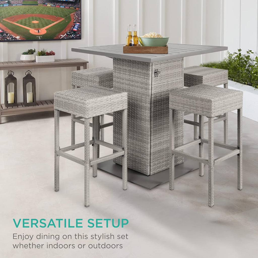 Best Choice Products - Juego de mesa de mimbre de 5 piezas para patio, piscina, patio trasero con abrebotellas integrado, estante de almacenamiento oculto, mesa de metal, 4 taburetes, color gris