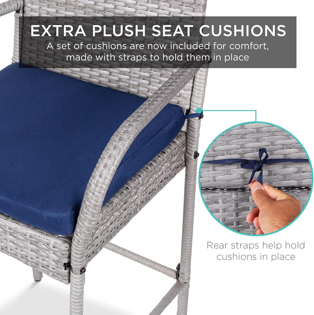Best Choice Products - Juego de 2 taburetes de bar de mimbre, sillas de altura para interiores y exteriores con cojín, reposapiés, reposabrazos para patio trasero, patio, piscina, jardín, cubierta,